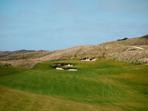 Cape Wickham 8th Approach